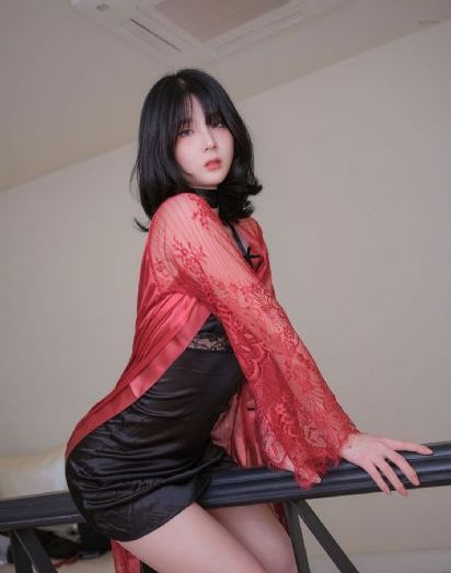 善良的女秘书的目的观看