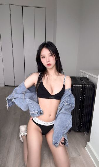 日本她在丈面前被耍了在线观看