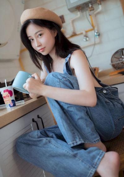 《他在逆光中告白》电视剧