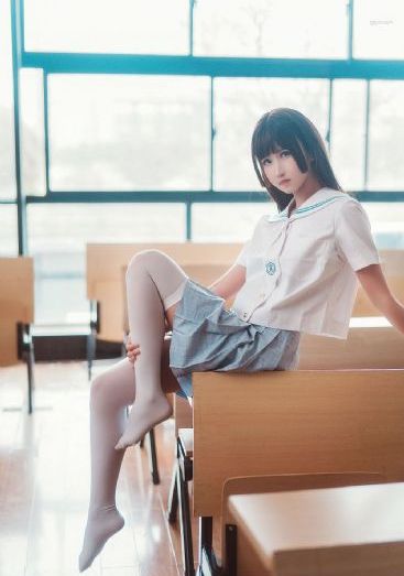 动车女服务员艳遇bd