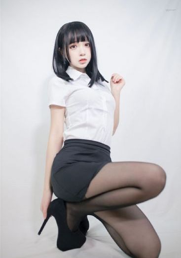 火口两个人