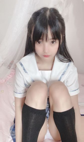 艳妇臀荡乳欲伦交换在线播放